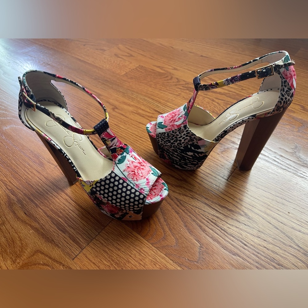 High heel platform heels 5” heel and 2” platform
